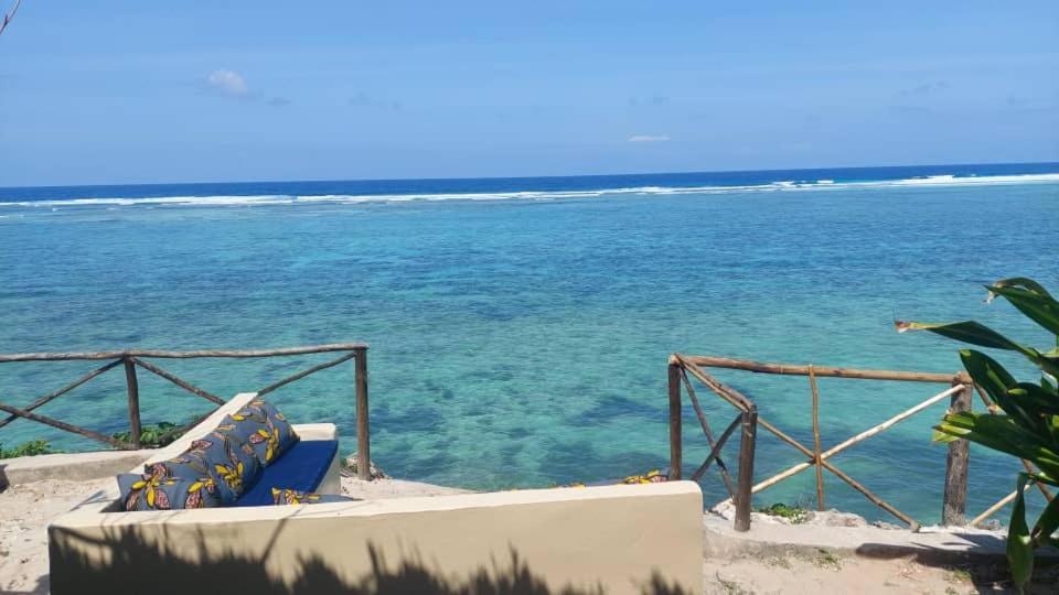 Ocean View & Secret * Mtende